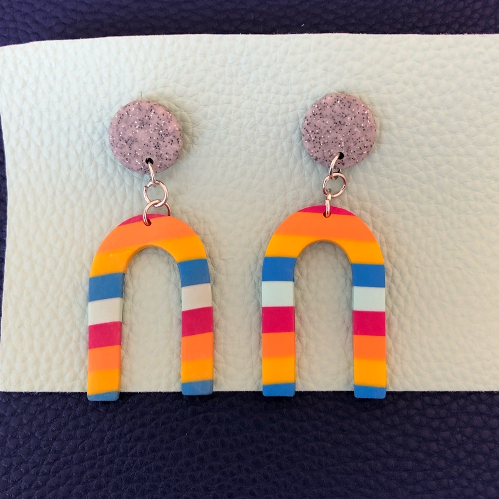 NWT Pride rainbow post earrings